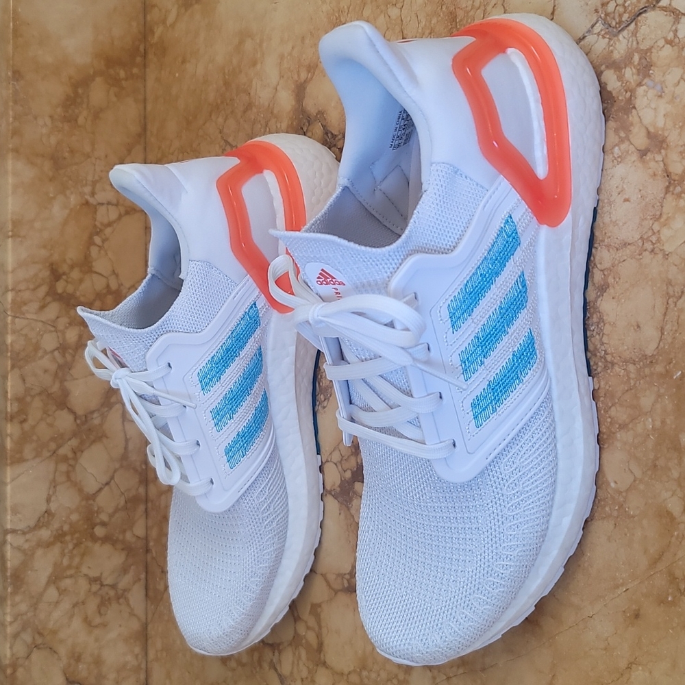 Adidas UltraBoost 20